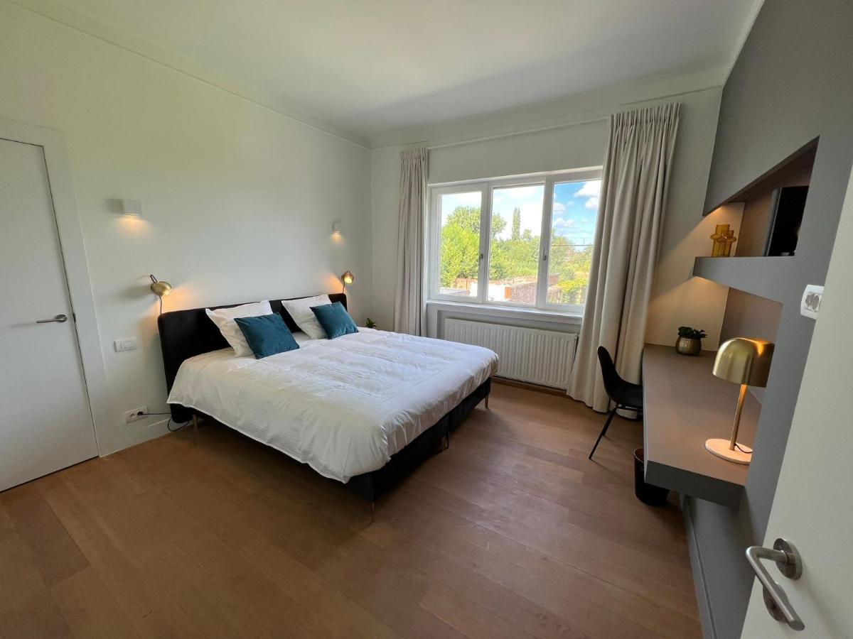 Bed and Breakfast Tuss Arrondissement di Courtrai Esterno foto