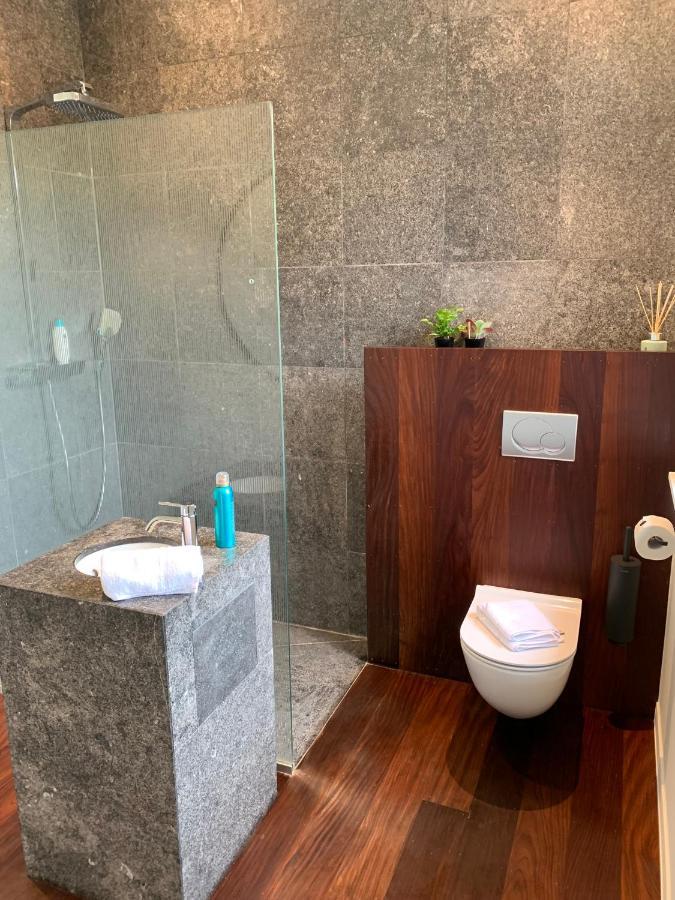 Bed and Breakfast Tuss Arrondissement di Courtrai Esterno foto