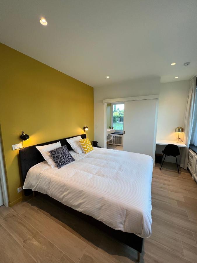 Bed and Breakfast Tuss Arrondissement di Courtrai Esterno foto